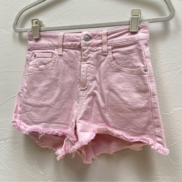 GUESS PASTEL DREAM HIGH RISE PINK RAW FRAYED HEM DENIM JEAN MOM SHORTS - Picture 6 of 14